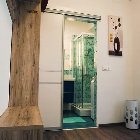 Tara Apartment