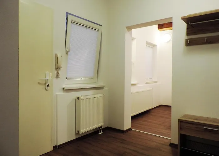 Tara 卢布尔雅那