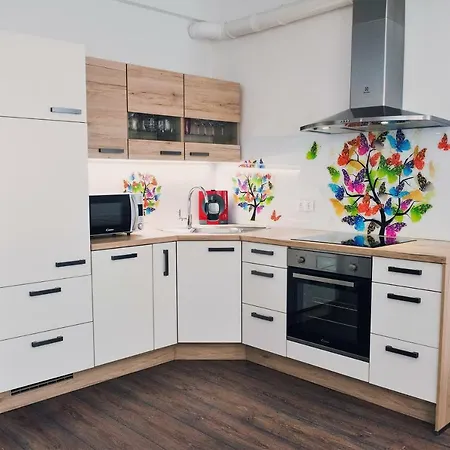 Tara Apartmán *